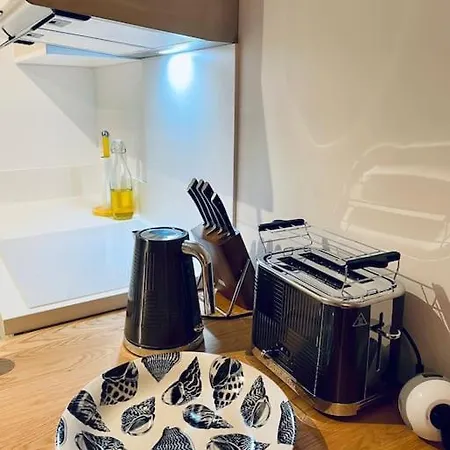 Les Voiles Blanches T2 Luxe à 100m De La * Leucate